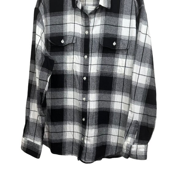 OLD NAVY Women SZ L TALL THE BOYFRIEND SHIRT Black-W Plaid Flannel Button Down - Picture 8 of 12